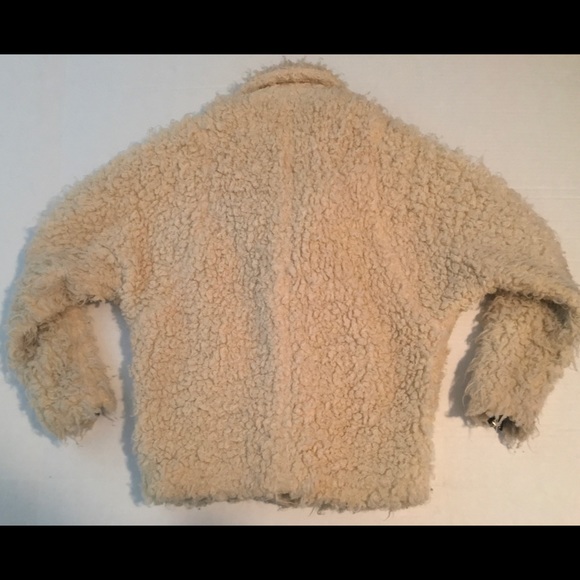 Unit x Urban Oufitter furry moto jacket size M - Picture 4 of 4